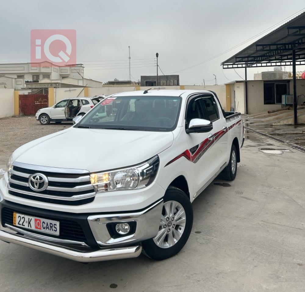 تويوتا هايلوكس